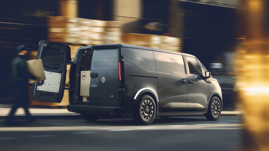 Nieuwe Renault Trafic Van of the Year.