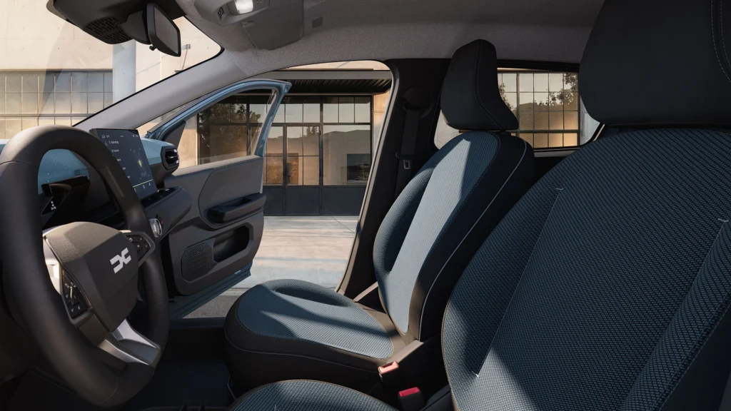 Nieuwe Dacia Spring 2026 interieur